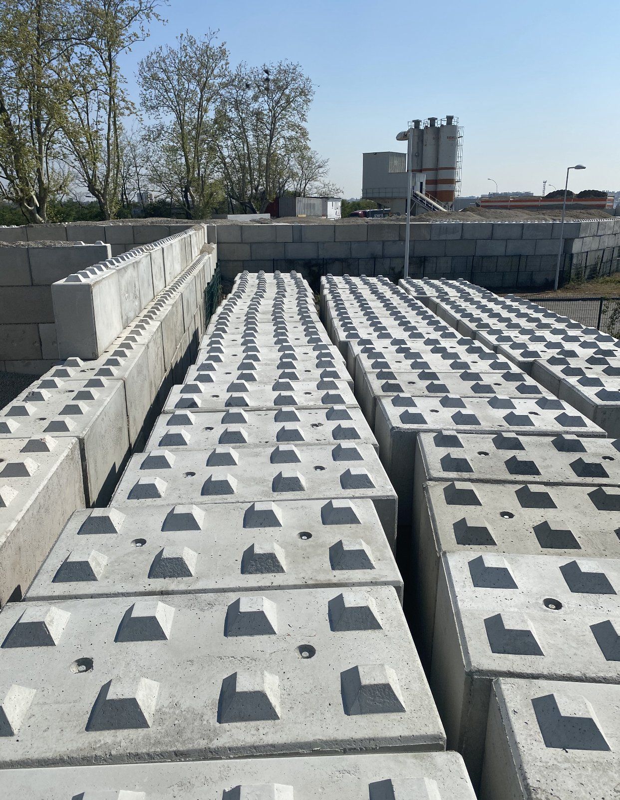 Stock de blocs préfabriqués