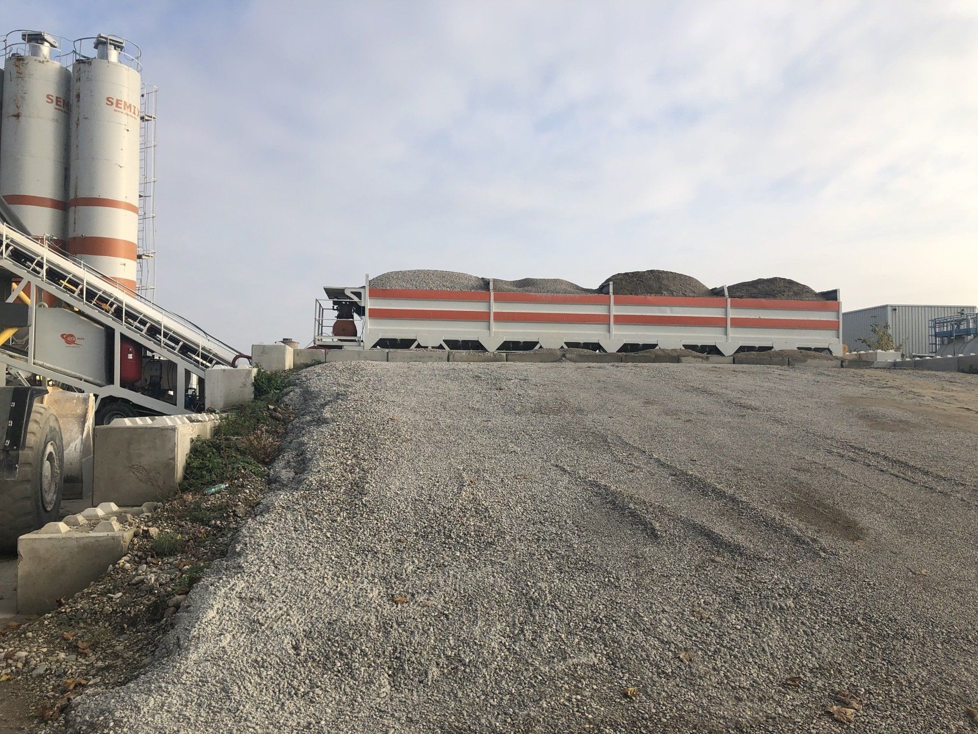 Vente et chargement d'agrégats