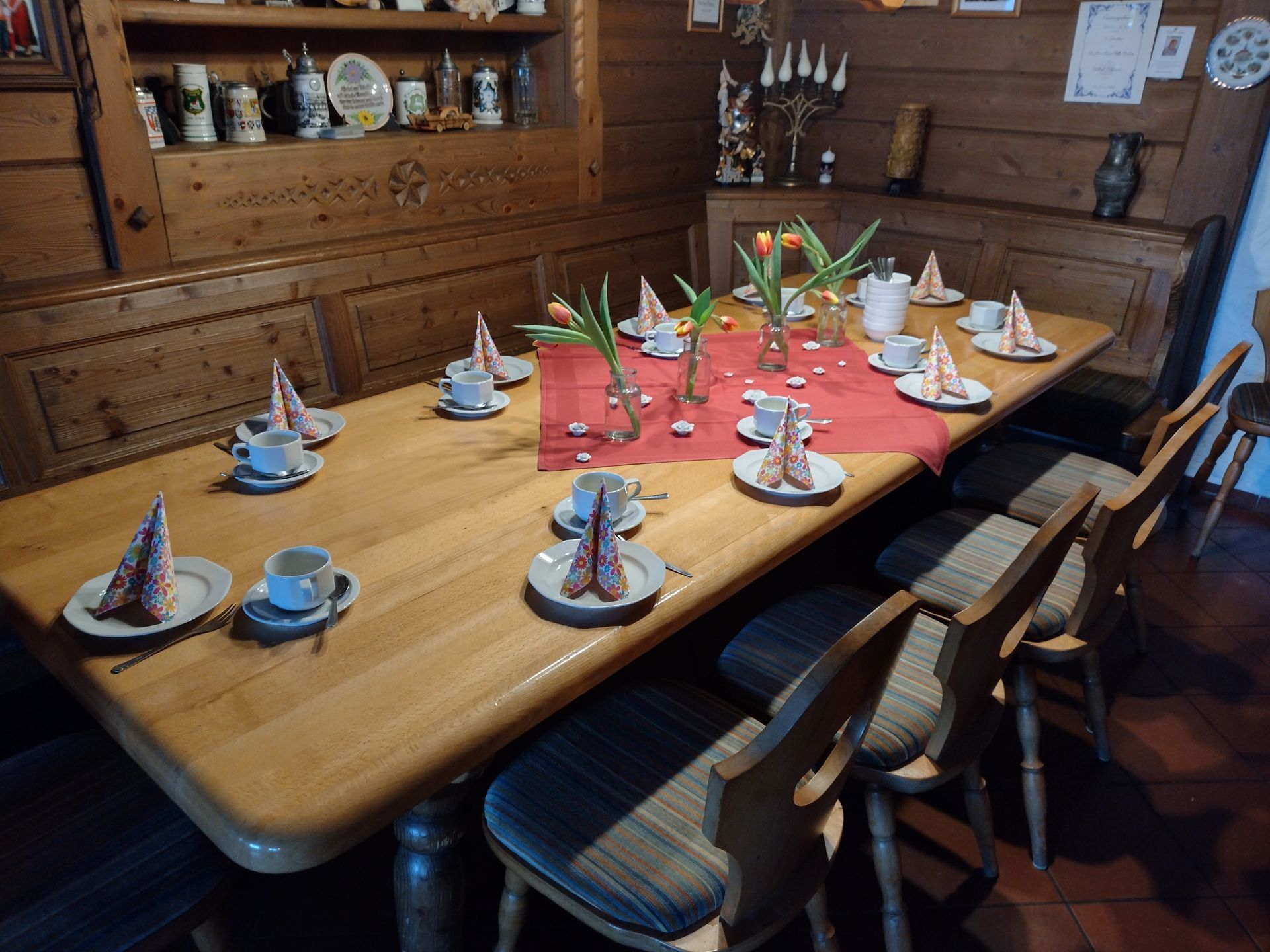 Gedeckter Tisch in der Gaststätte vom Landgasthof Muhr