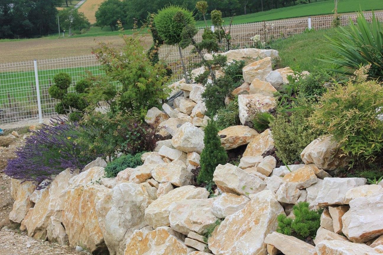 Aménagement de parterre en rocaille