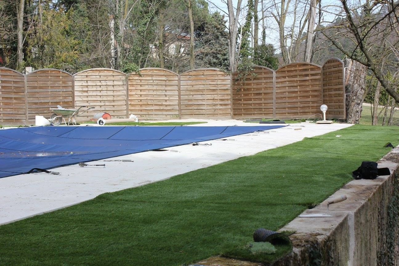 Pose de gazon (avant)