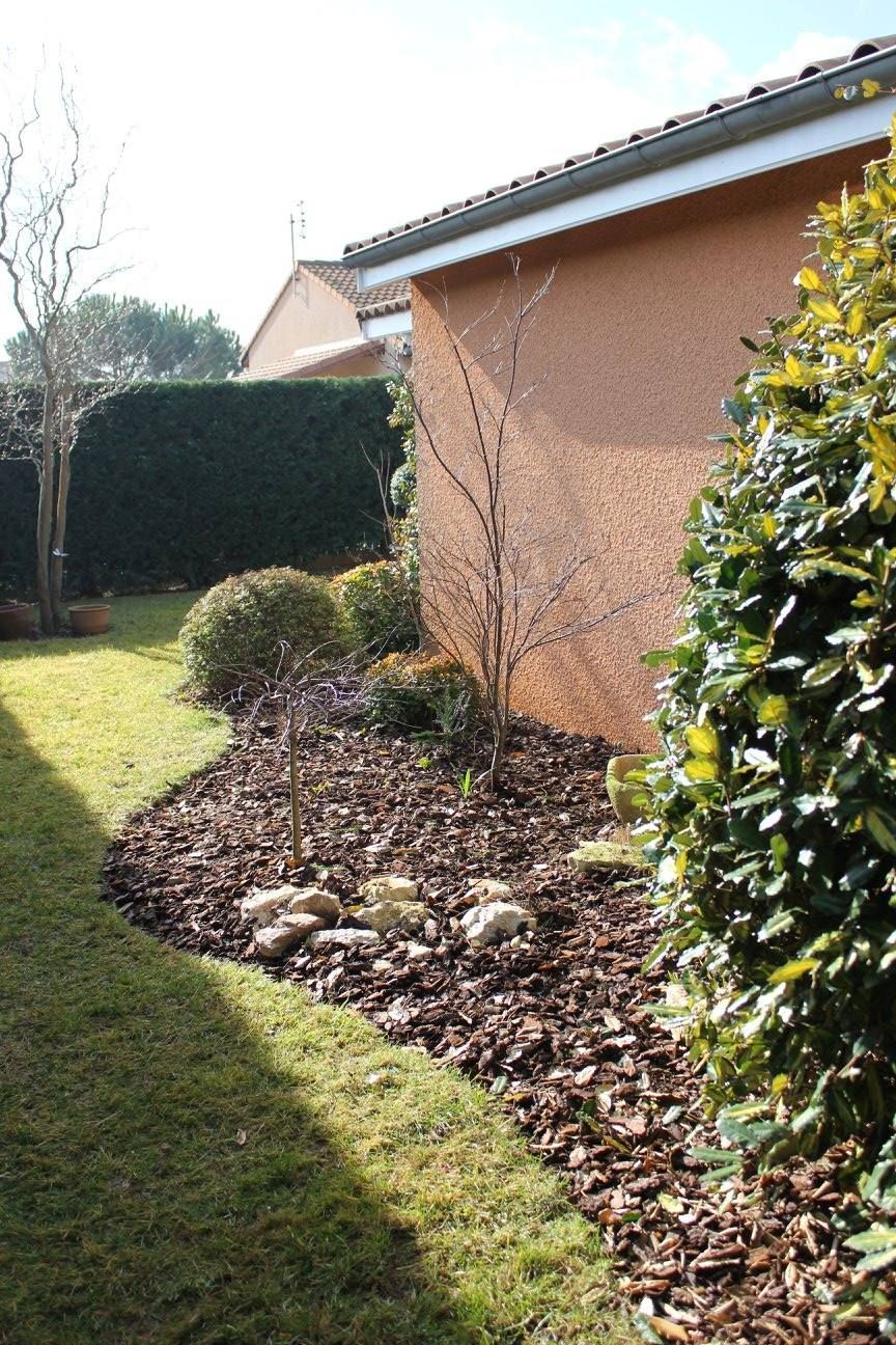 Création d’un parterre avec paillage