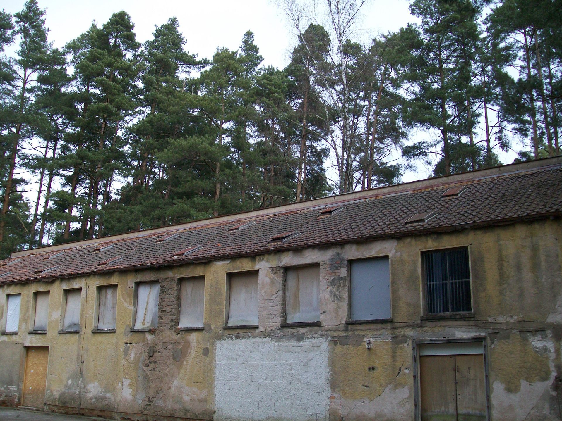 Sanierung eines alten Hallendaches in Pfaffenhofen mit Trapezblech