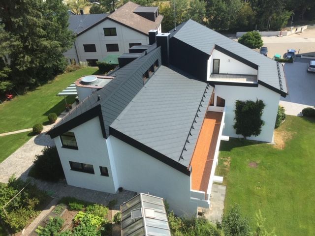 Wohn- und Geschäftshaus in Rothaurach 10