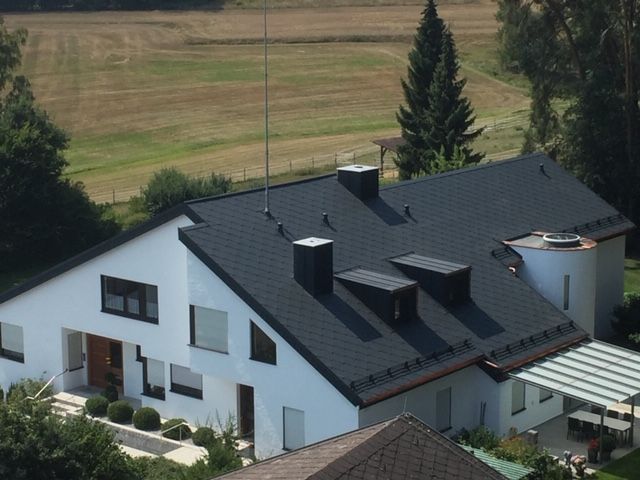 Wohn- und Geschäftshaus in Rothaurach 8