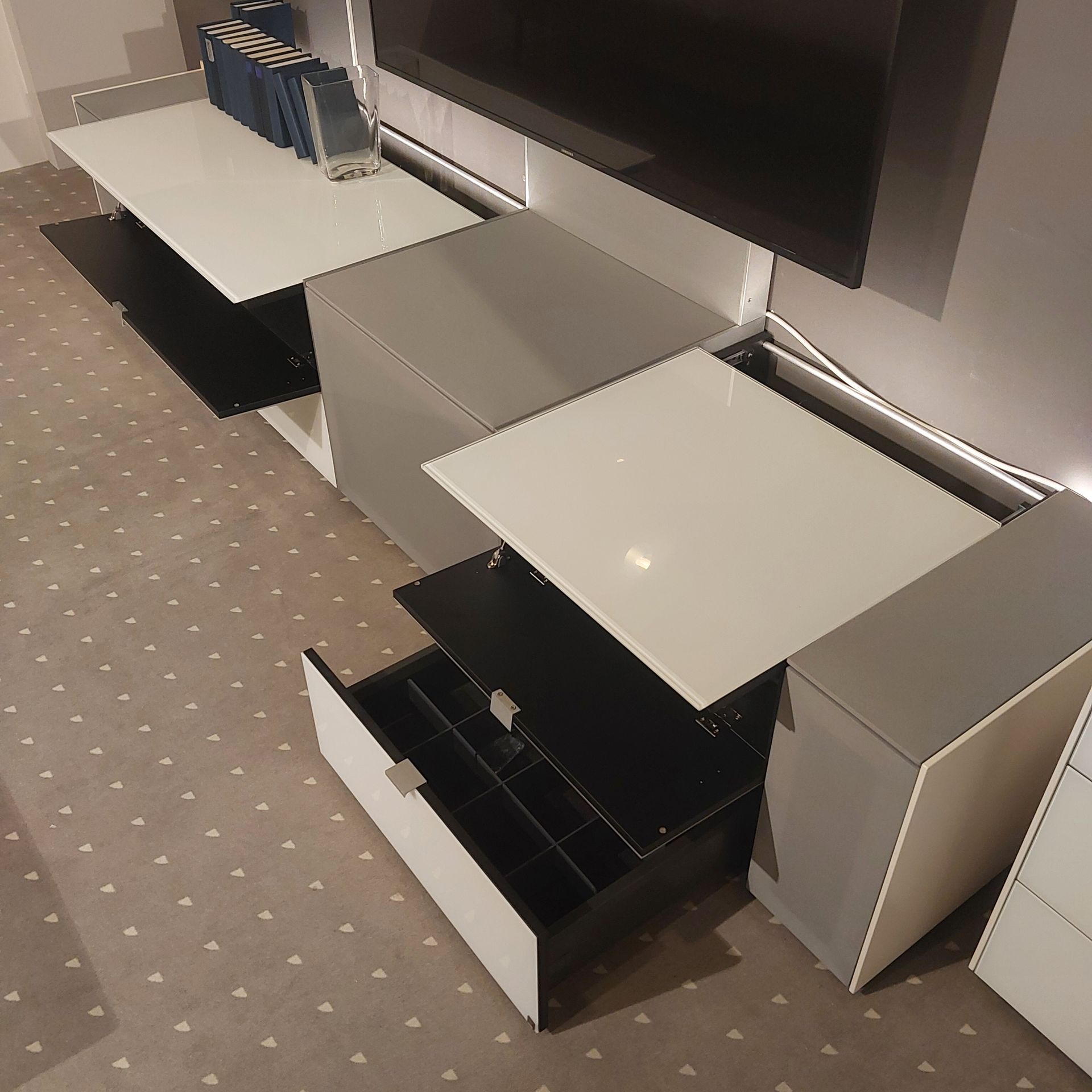 Anbauwand Musterring Q-Media