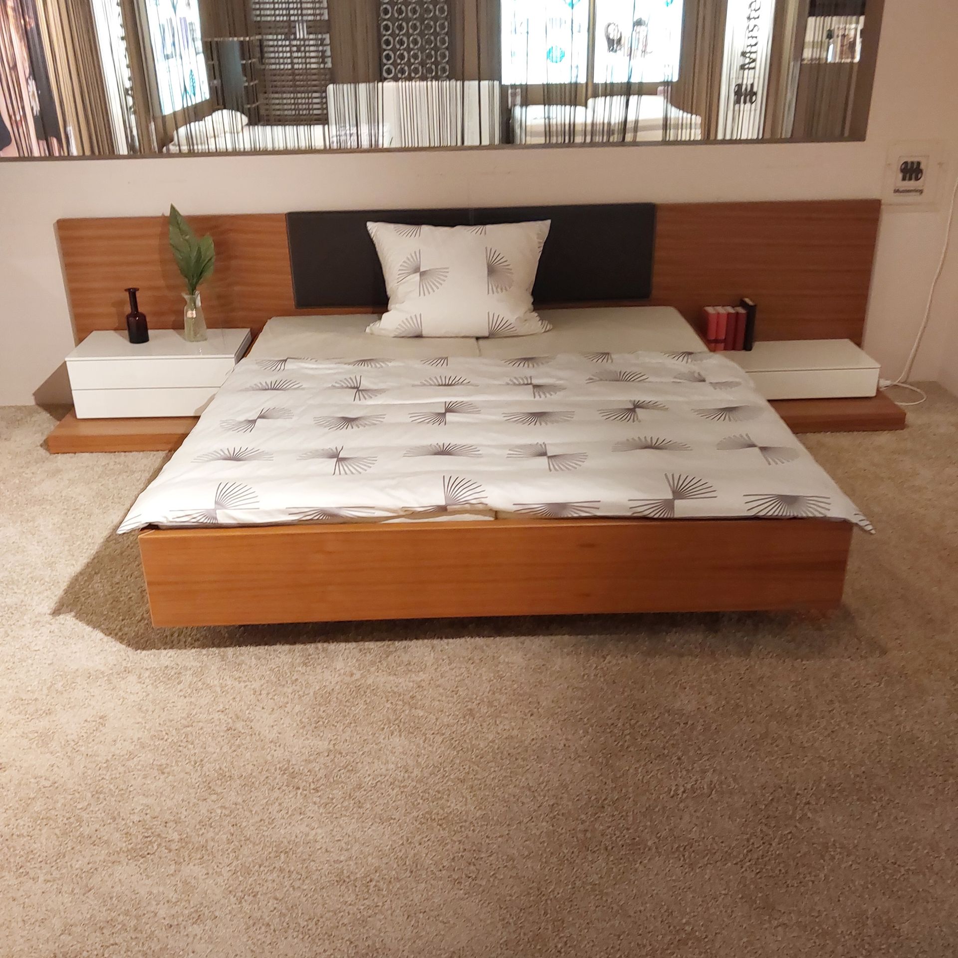 Schlafzimmer Mahon