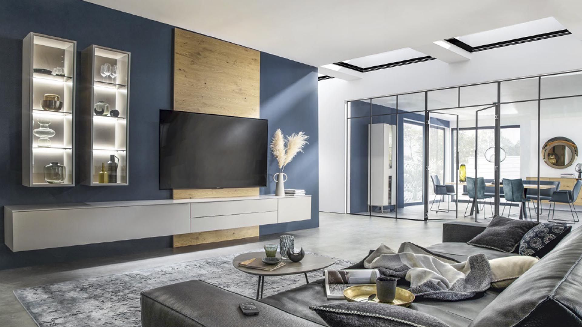 Contur Wohnzimmerwand und Wohnlandschaft