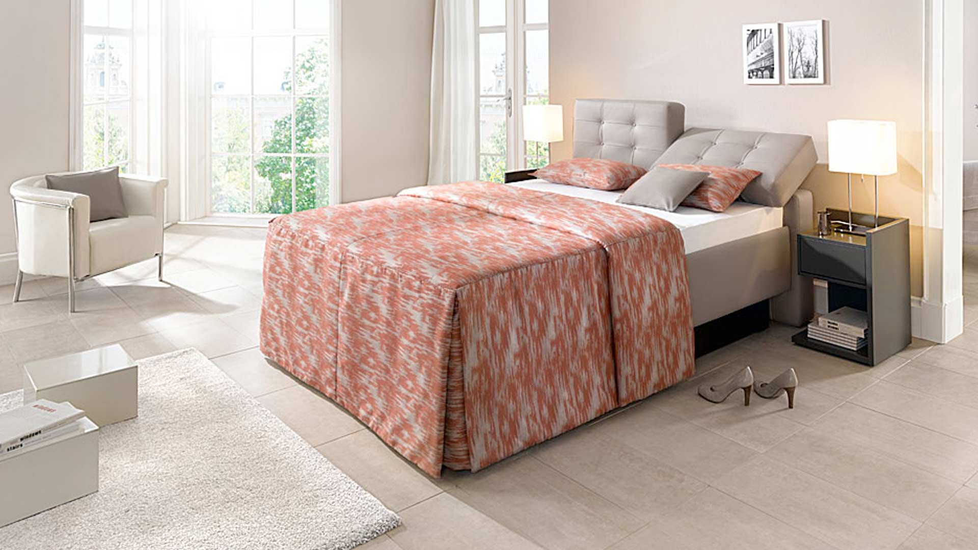 graues Doppelbett mit verstellbaren Kopflehnen von Ruf