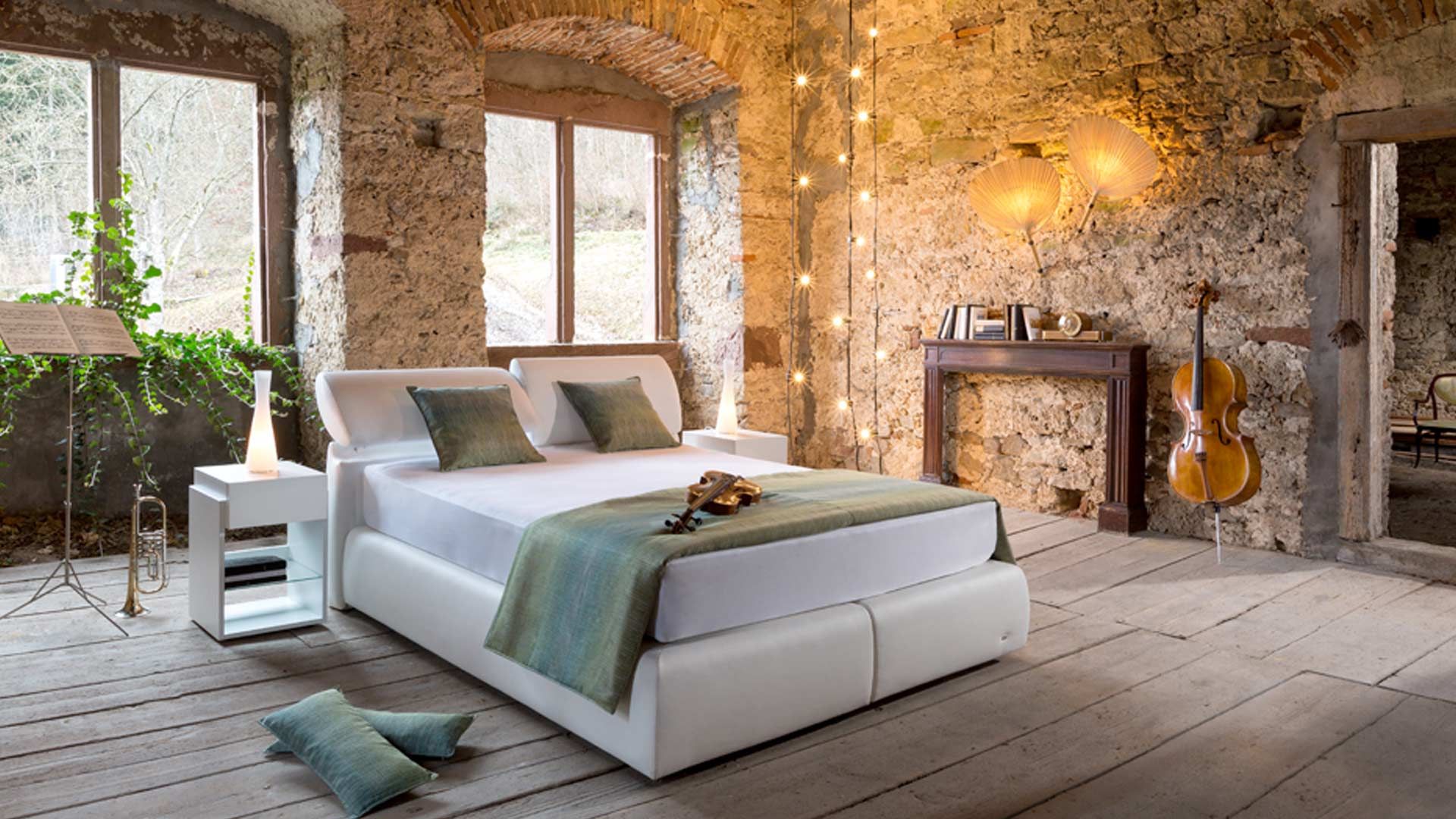 weißes Boxspringbett von Ruf