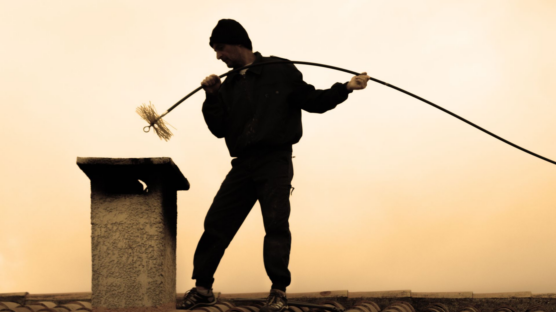 Ramoneur sur un toit