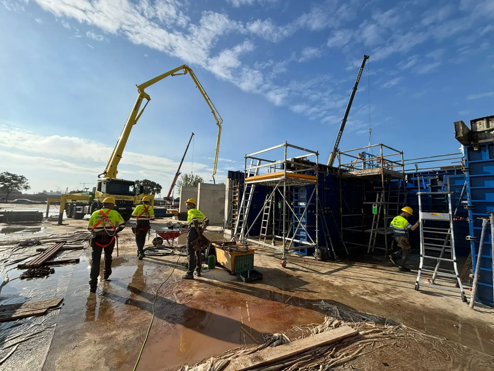 muros de contención en Sevilla