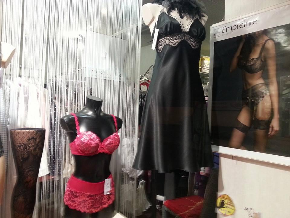 Grandes marques de lingerie, à Montmorillon
