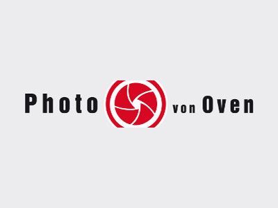 Photo von Oven-Logo mit rotem Kameraverschluss-Symbol auf hellgrauem Hintergrund