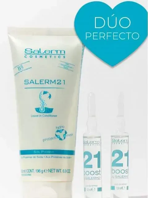 Una botella de salerm21 junto a una botella de 21 boost