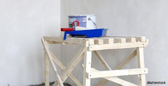 Protection de meubles et de sols avant travaux par Francisco Cerqueira