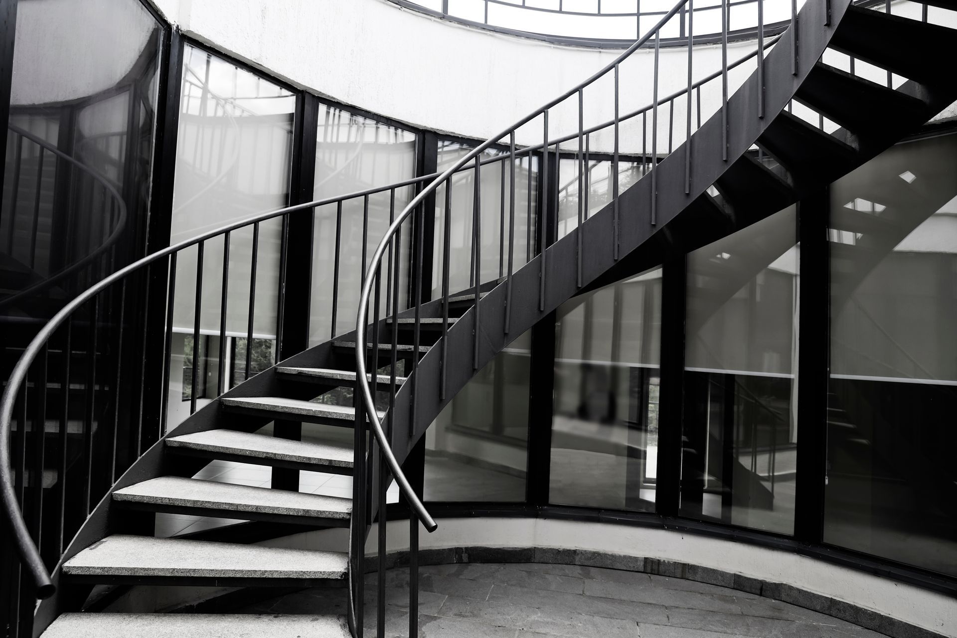 Pose d'un escalier en métal