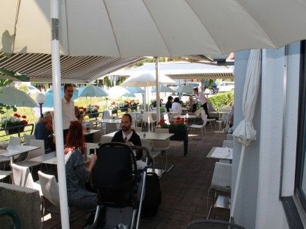 Gartenterrasse im Zentrum Restaurant-Pizzeria