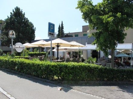 Gartenterrasse im Zentrum Restaurant-Pizzeria