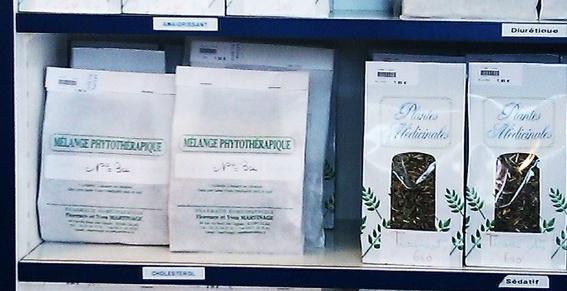Pharmacie Martinage à Calais, vente de tisanes composées