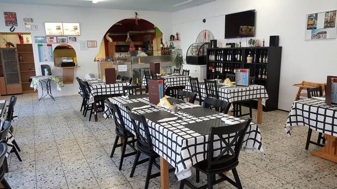 Ambiente-Pizzakurier Tricolore da Francesco