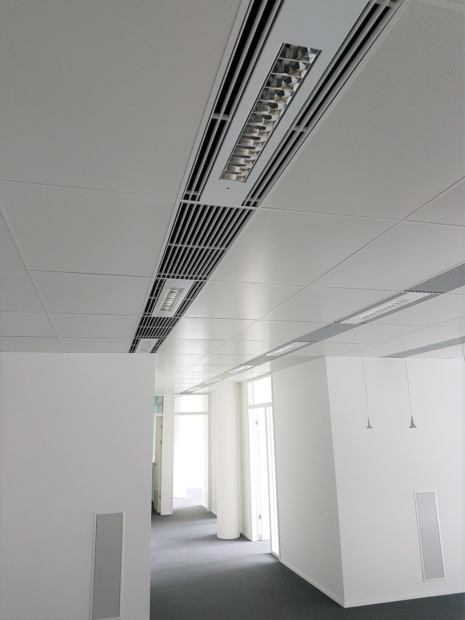 Büroküche | Dienstleistungs-Service B. Kneubühler | Bauleitung, Umbau, Bauprojekte, Auskernung, Gartenbau | Kanton Zug