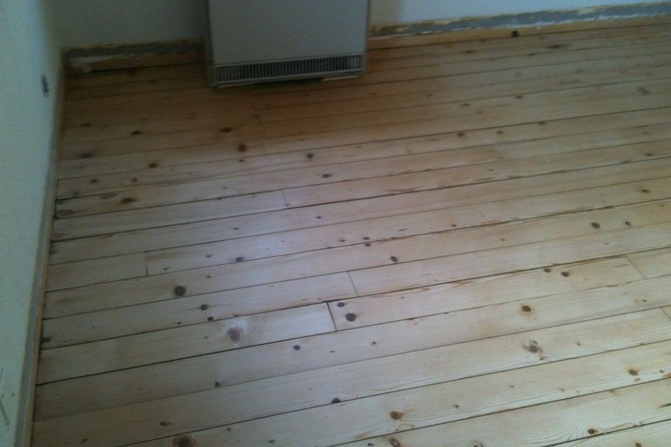 Kiefer-Boden nachher, Boden- und Wandbeläge Th. Keller