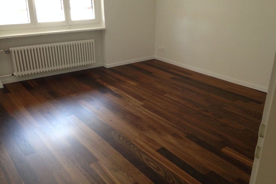 Nussbaum-Parkett, Boden- und Wandbeläge Th. Keller