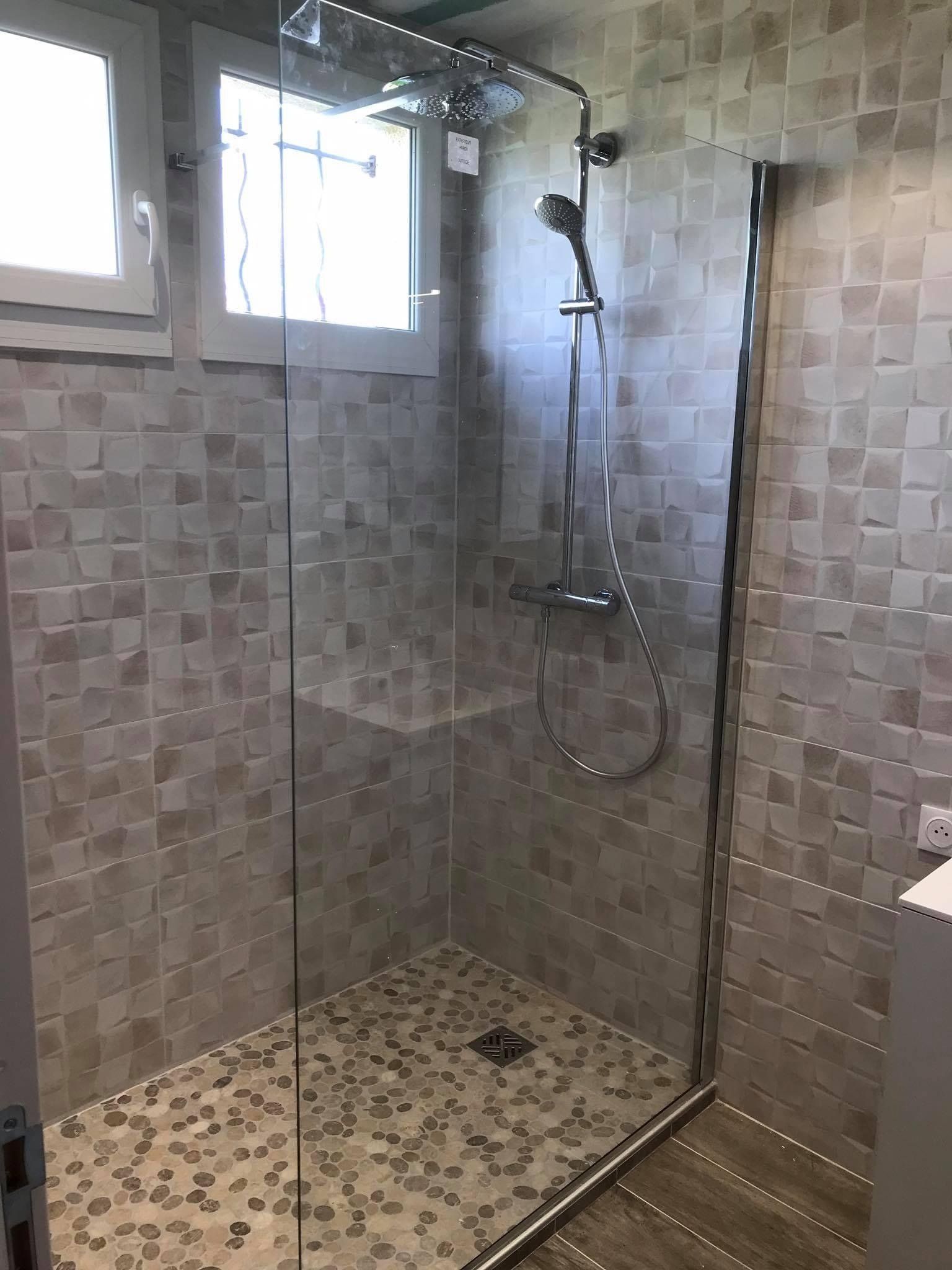 Travaux sur salle de bains