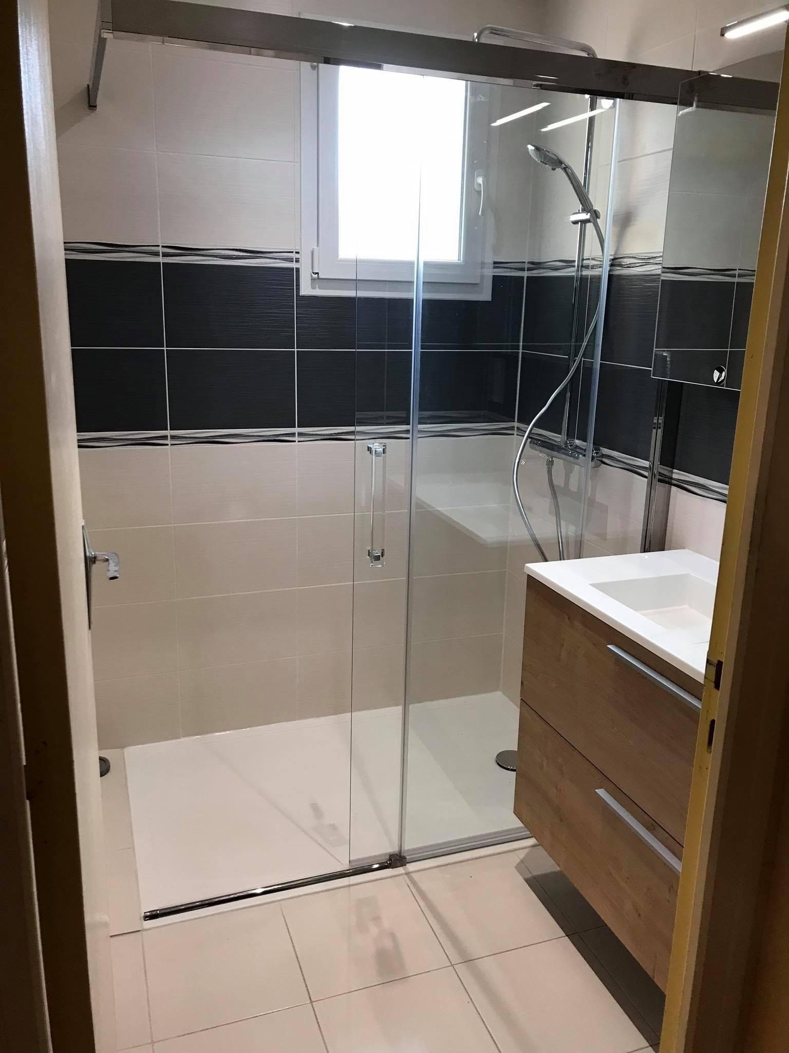 Pose de salle de bains