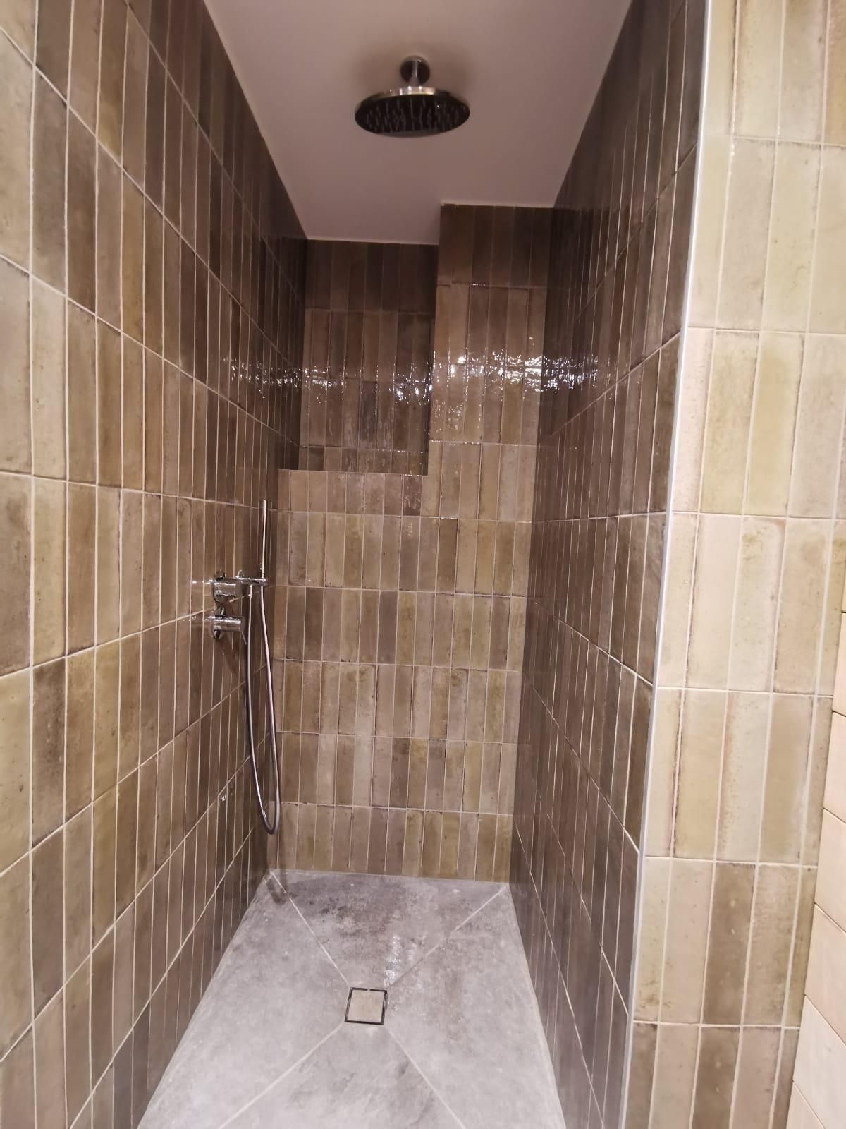 Une douche à l'italienne