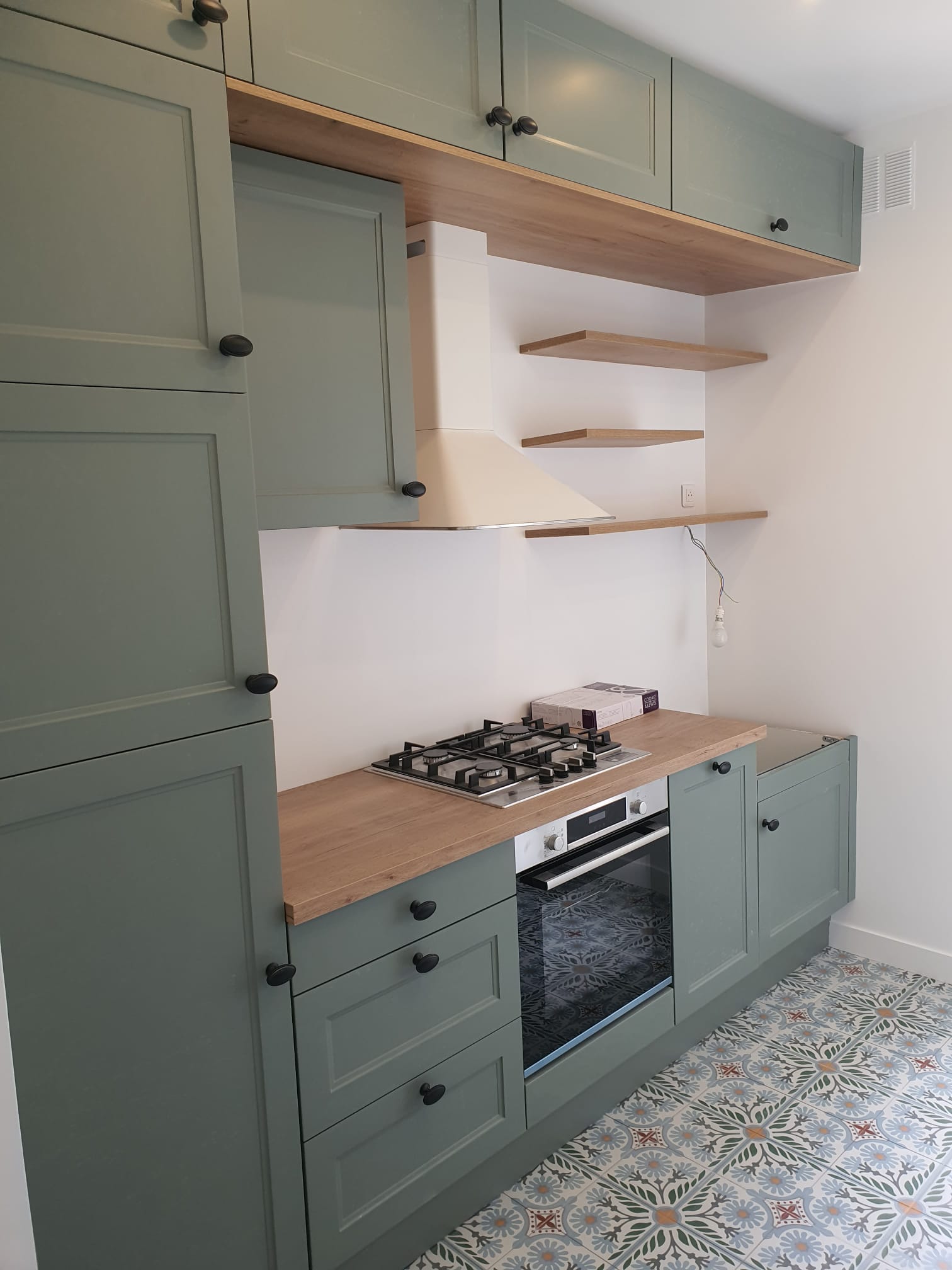 Photo rénovation appartement, cuisine moderne