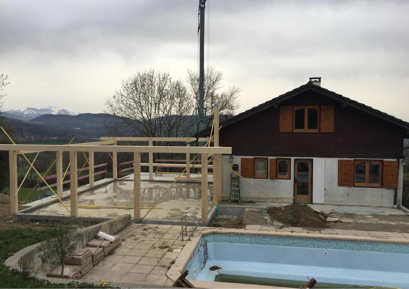 Agrandissement d'un chalet au début de construction