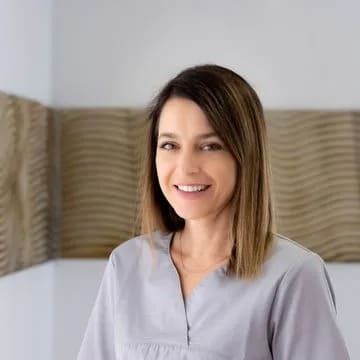Dr Sabina Pop, Médecin-Dentiste à Cully - Cabinet dentaire de Bourg-en-Lavaux