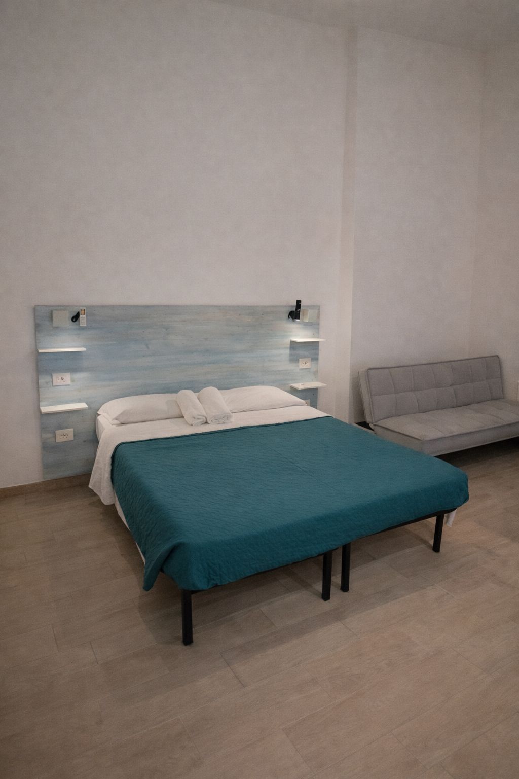 Domus Turno by Local Domus