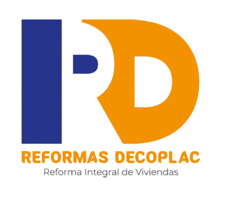 Logotipo de "Reformas Decoplac", con letras "I" azules y "D" naranjas. El texto debajo dice "Reforma Integral de Viviendas".