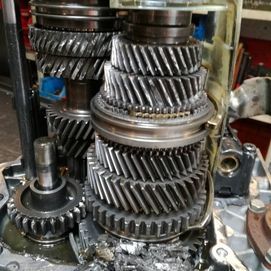 Verschiedene Bauteile