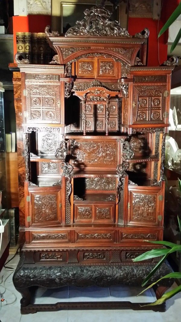 Antiquitäten am Schwanenwall Antiker Schrank