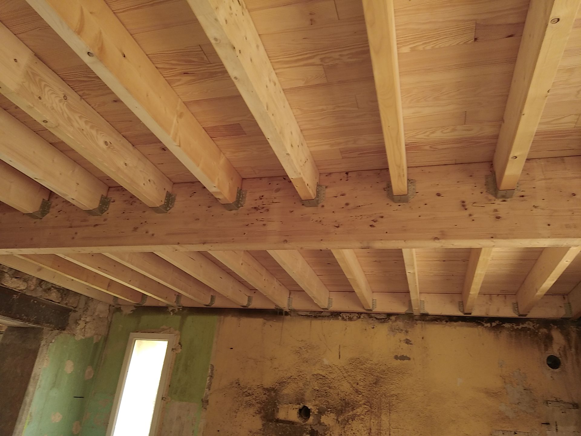 Solivage et parquet massif