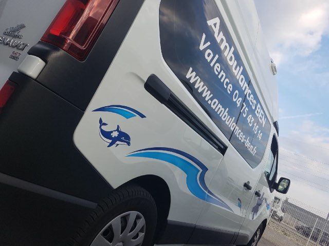 Ambulance vue de côté