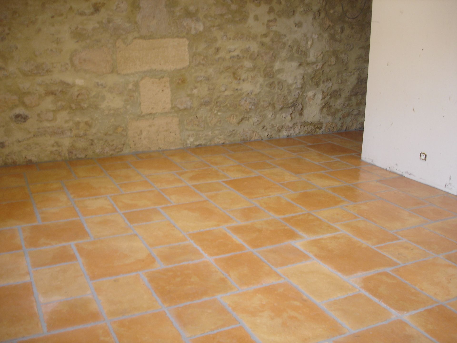Carrelage posé en opus