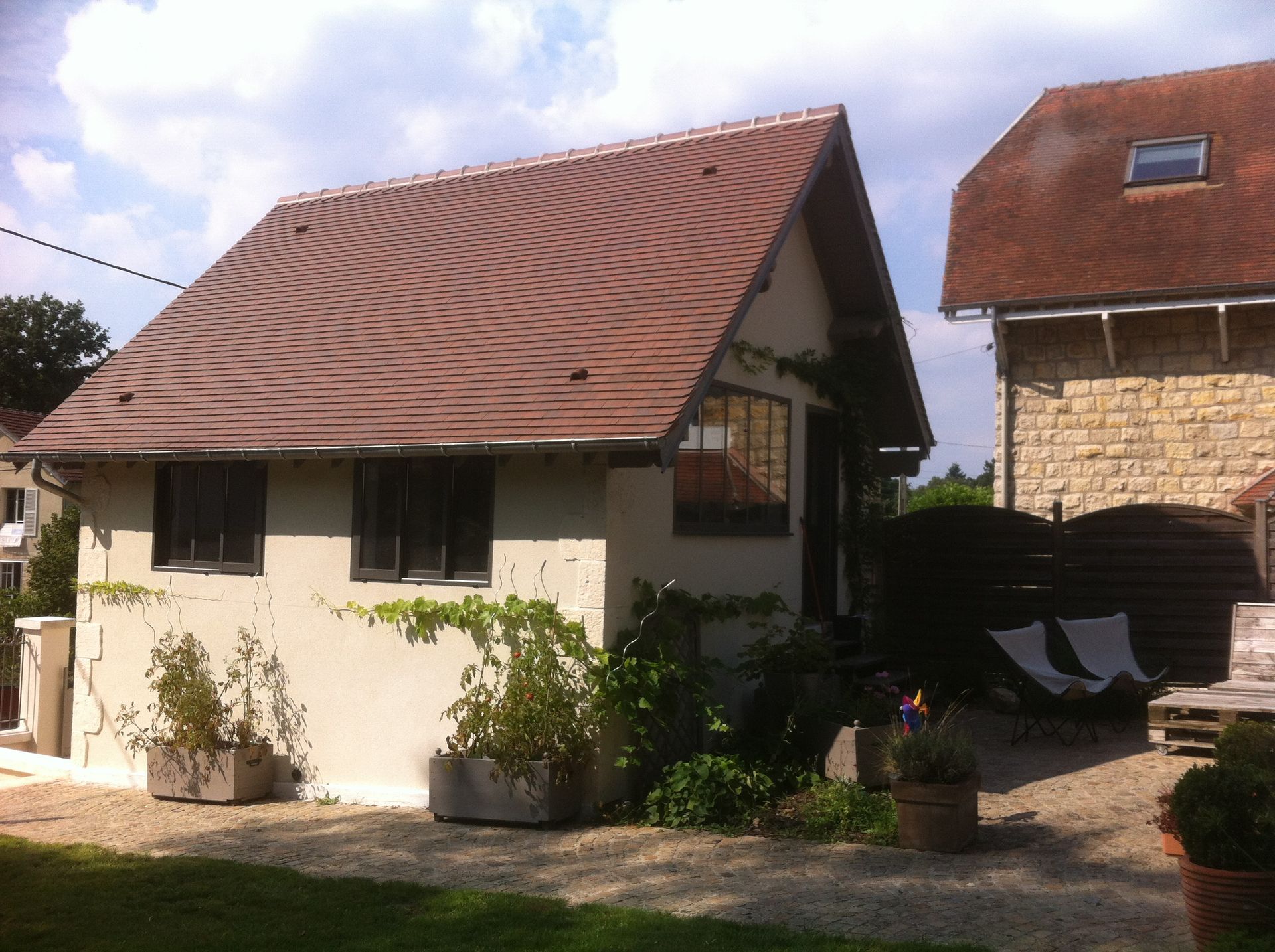 Maison après des travaux de réhaussement