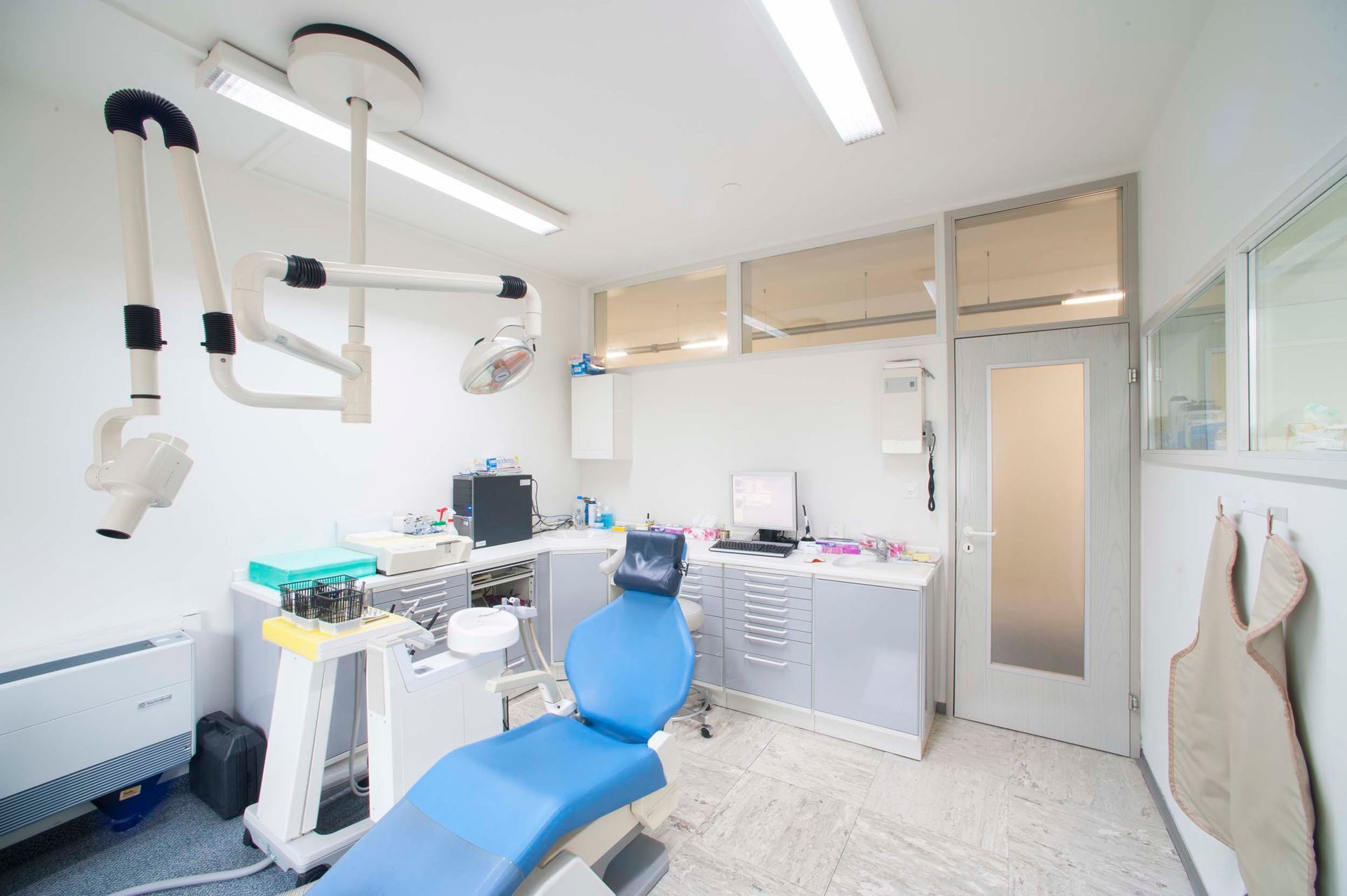 Zahnarztpraxis - Zahnarztpraxis med., med. dent. Ginsberg Zürich - Zürich