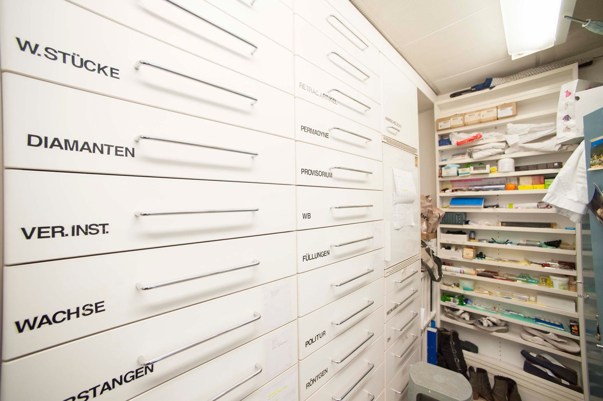 Zahnarztpraxis - Zahnarztpraxis med., med. dent. Ginsberg Zürich - Zürich