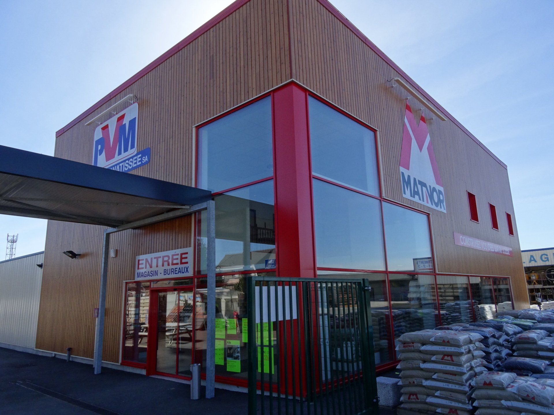 Magasin bricolage matériaux