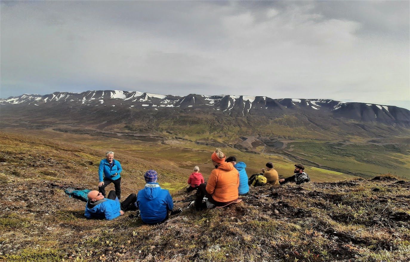 Þveráröxl – Þúfufjall í Fnjóskadal 