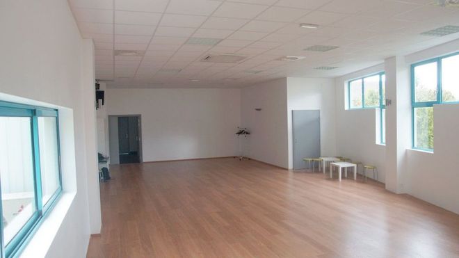 Une salle de danse en location