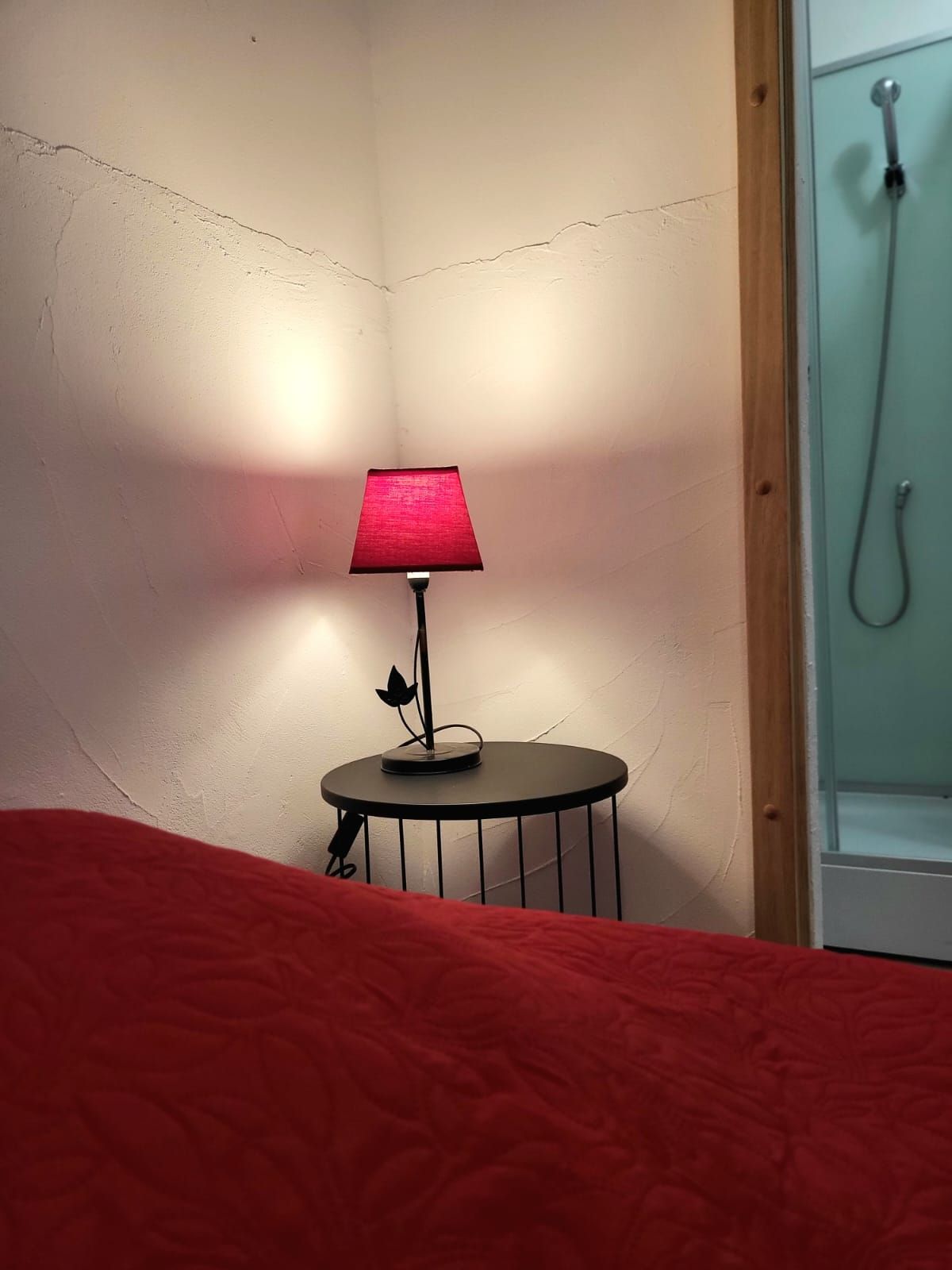 Lampe de chevet allumée