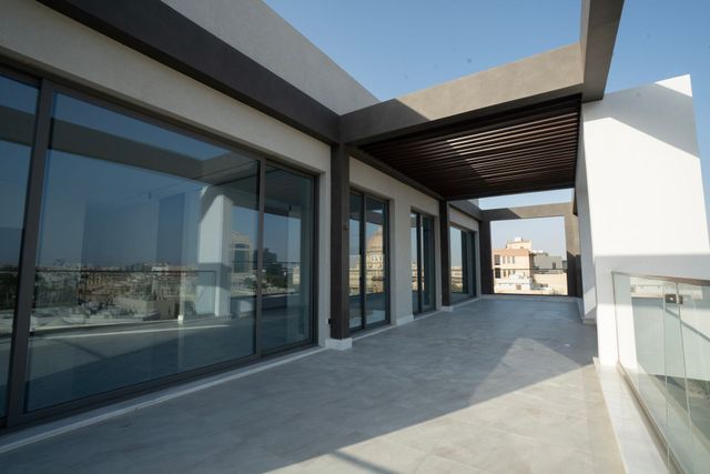 Al-Zahra Apartment