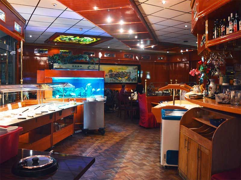 China Restaurant Goldene Sonne, Erlangen | Traditionelle chinesische Speisen Büffet: Das Büffet bietet alles an, was das Herz begehrt. Die perfekte Möglichkeit, um Verschiedenes durchzuprobieren!